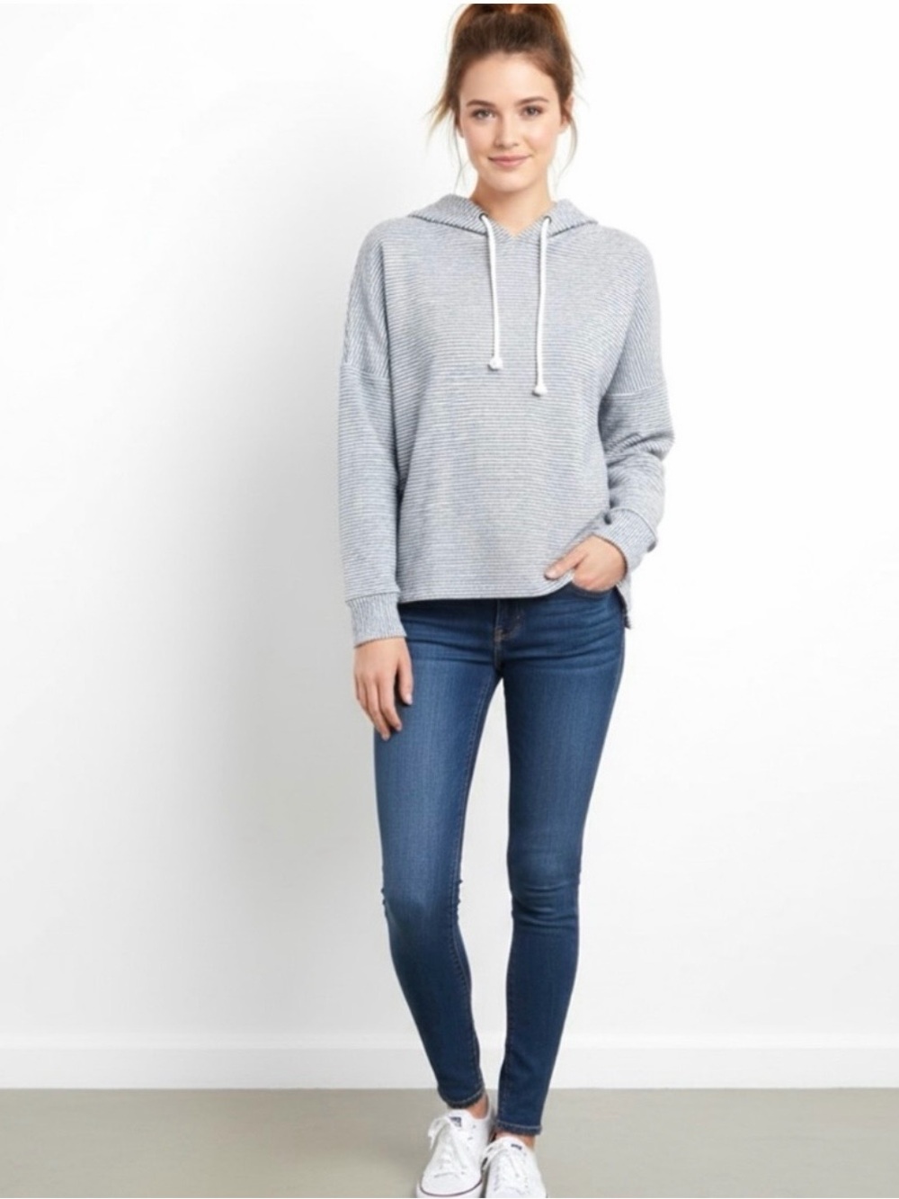 O’Neill Pullover Sweater Hoodie GUC